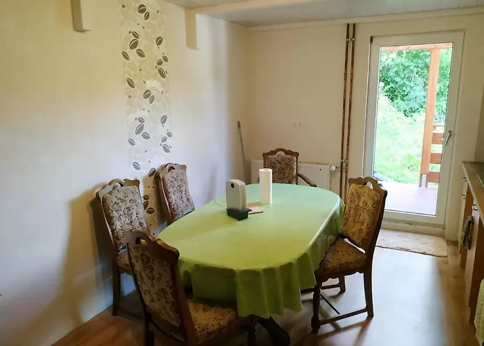 Ferienwohnung Frechenhausen - Marburg Biedenkopf Mit 5 Zimmer - 2 Kuechen - 2 Bad photo