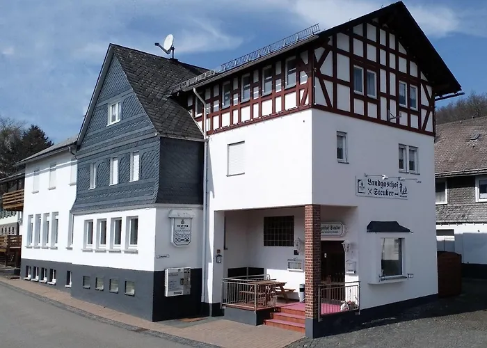 Landgasthof Steuber - Hotel Garni Bromskirchen photo