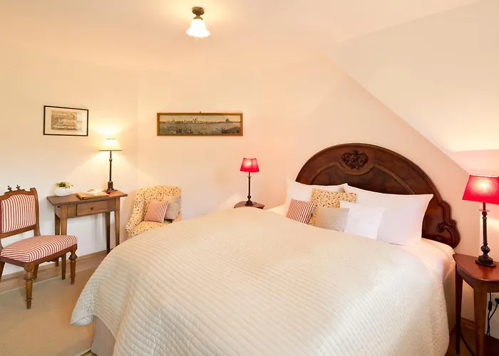 Romantik Hotel Landhaus Baerenmuehle Frankenau photo