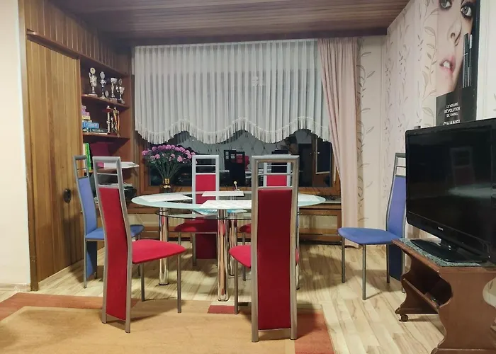 Ferienhaus Froh Ruhig Mit Naturgarten Dillenburg photo