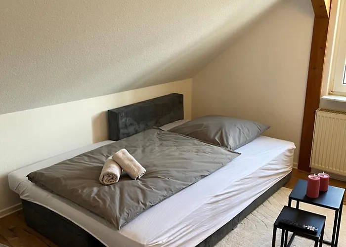 Ferienwohnung - Balkon - Netflix - Parkplatz - Kingsize-Bett - 6 Personen Antrifttal foto