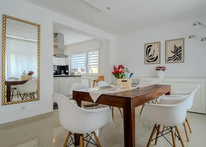 Moderne 3 Zimmer Wohnung Nur 20 Min Von Frankfurter Flughafen Und Zentrum Obertshausen képek