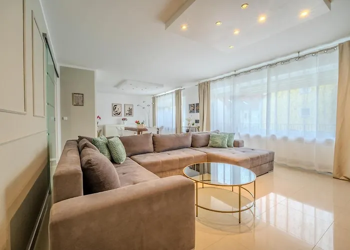 Moderne 3 Zimmer Wohnung Nur 20 Min Von Frankfurter Flughafen Und Zentrum Obertshausen photo