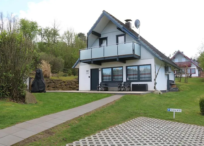 Photo de Ferienhaus 109 - Seepark Kirchheim