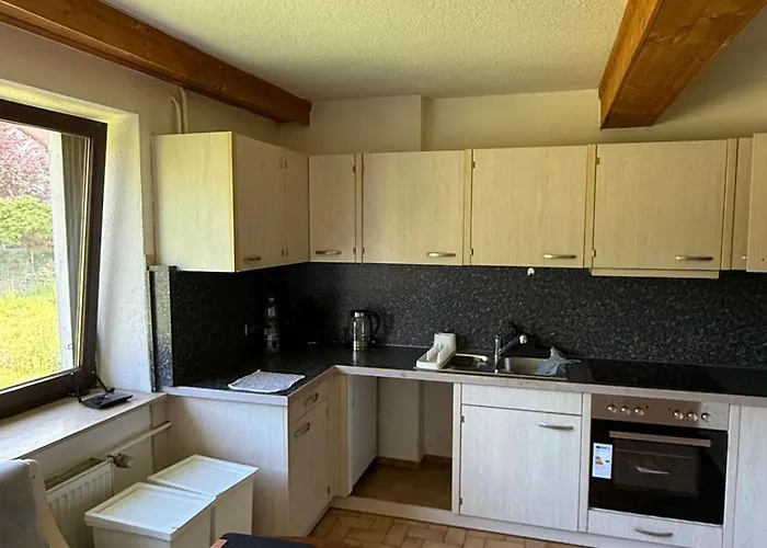 Photo de 5-Room Apartment 152 qm in a quiet location Nieder-Klingen
