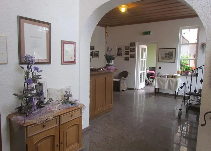Hotel Zum Erker Trebur photo