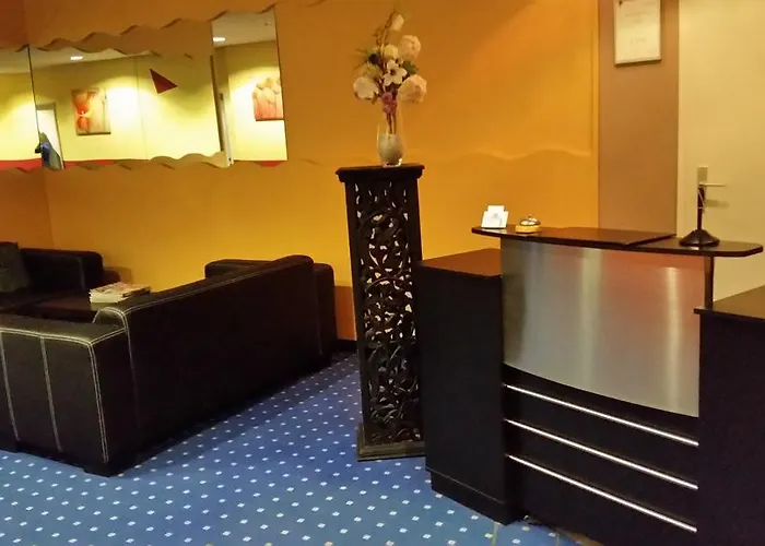Mainstreet Hotel Dietzenbach photo